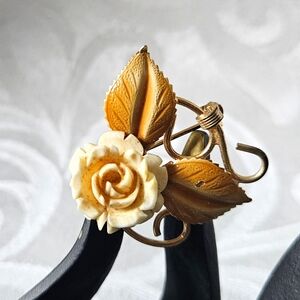Vintage Carved Bovine Ivory Flower Gold Tone Brooch Pin